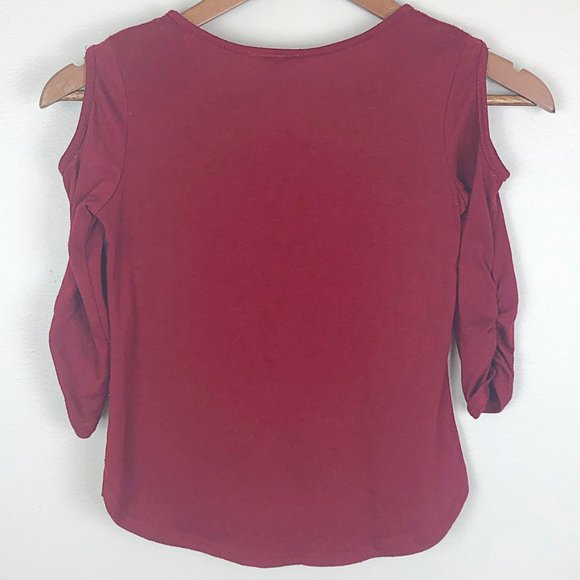 $5 CLEARANCE! Jenna & Jessie Girl Squad Cold Shoulder Top - Picture 4 of 8